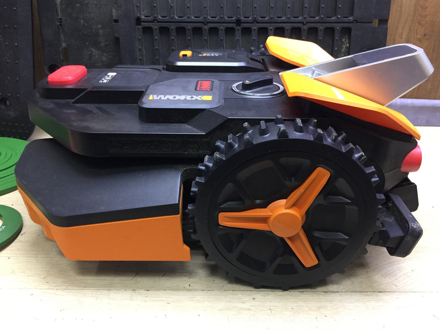 WORX Landroid Vision S250 Mähroboter WR202E, für Gärten bis 250m², I33573