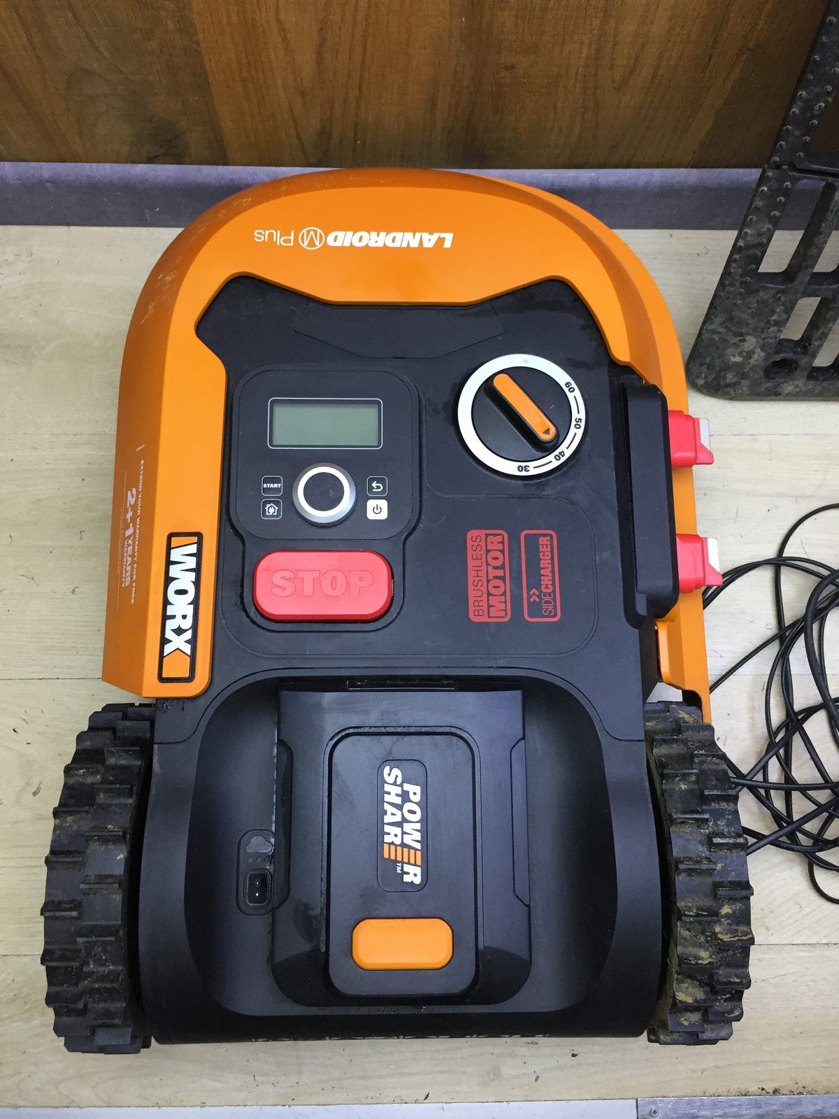 WORX Landroid M500 PLUS WR165E Mähroboter bis 500 qm mit WLAN, Bluetooth, I33560