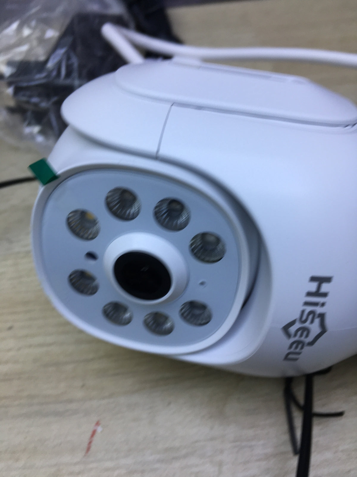 Hiseeu A017-V2.0 surveillance set with 4 cameras and monitor, I31402
