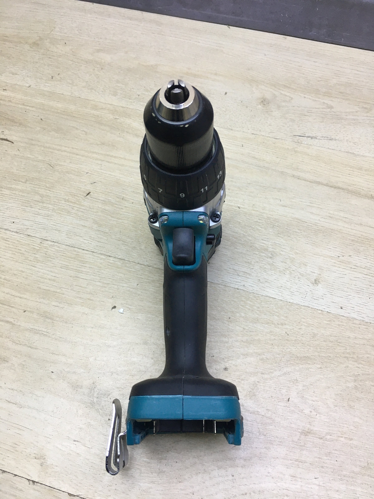 Makita DDF481RTJ cordless drill/driver, without battery, with charger, I31286