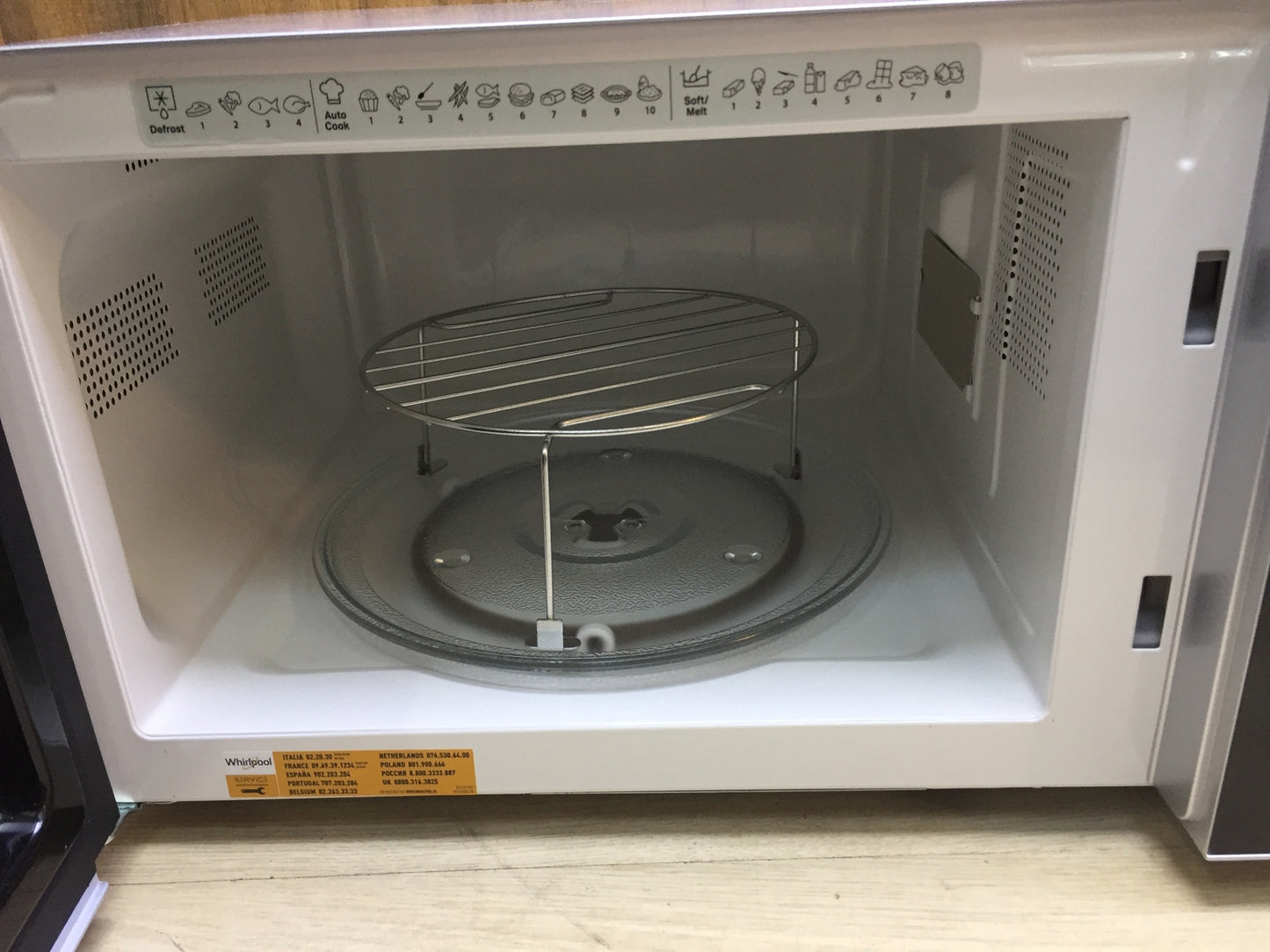 Whirlpool MWP 253 SB Mikrowelle, Schwarz, I30877