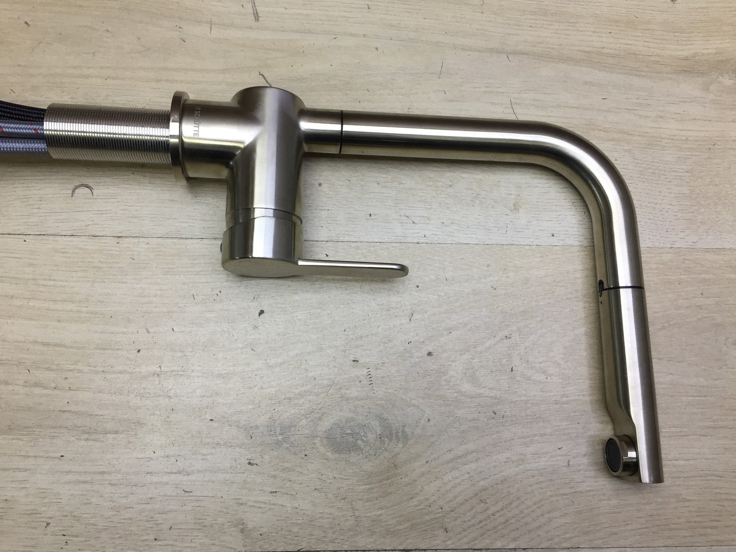 SCHÜTTE LONDON Küchenarmatur mit ausziehbarer Geschirrbrause, Wasserhahn, I33840