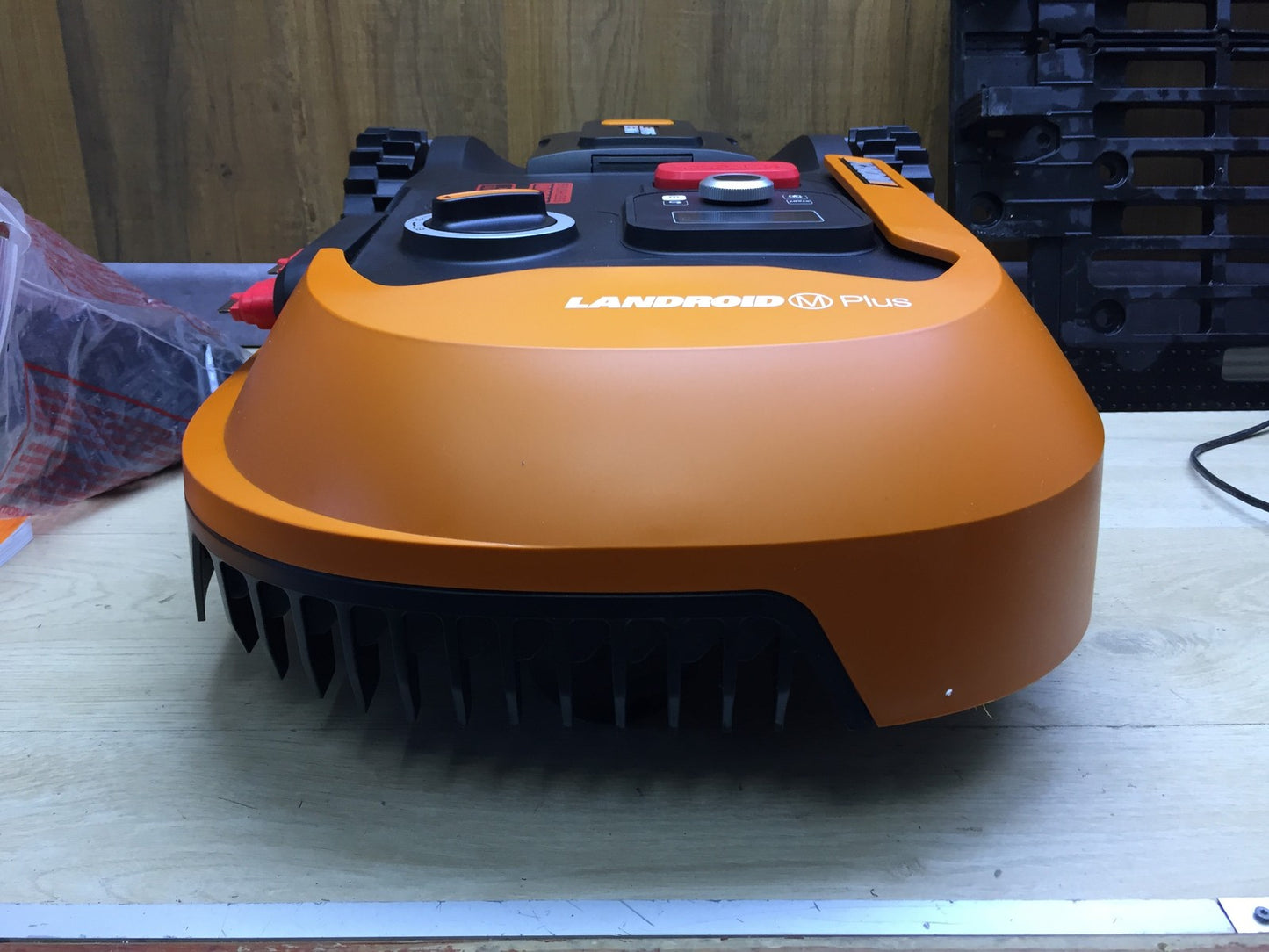 WORX Landroid M500 PLUS WR165E Mähroboter bis 500 qm mit WLAN, Bluetooth, I33519