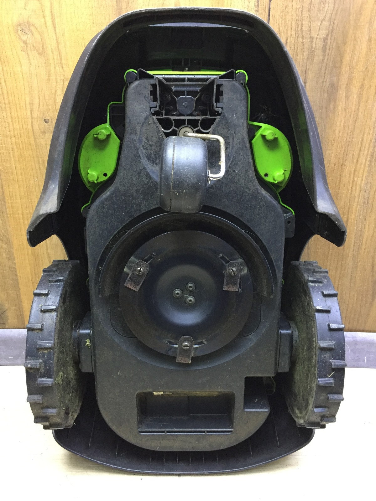 Greenworks Optimow S Mähroboter (2516807), für Rasenflächen bis 300 m2, I34178