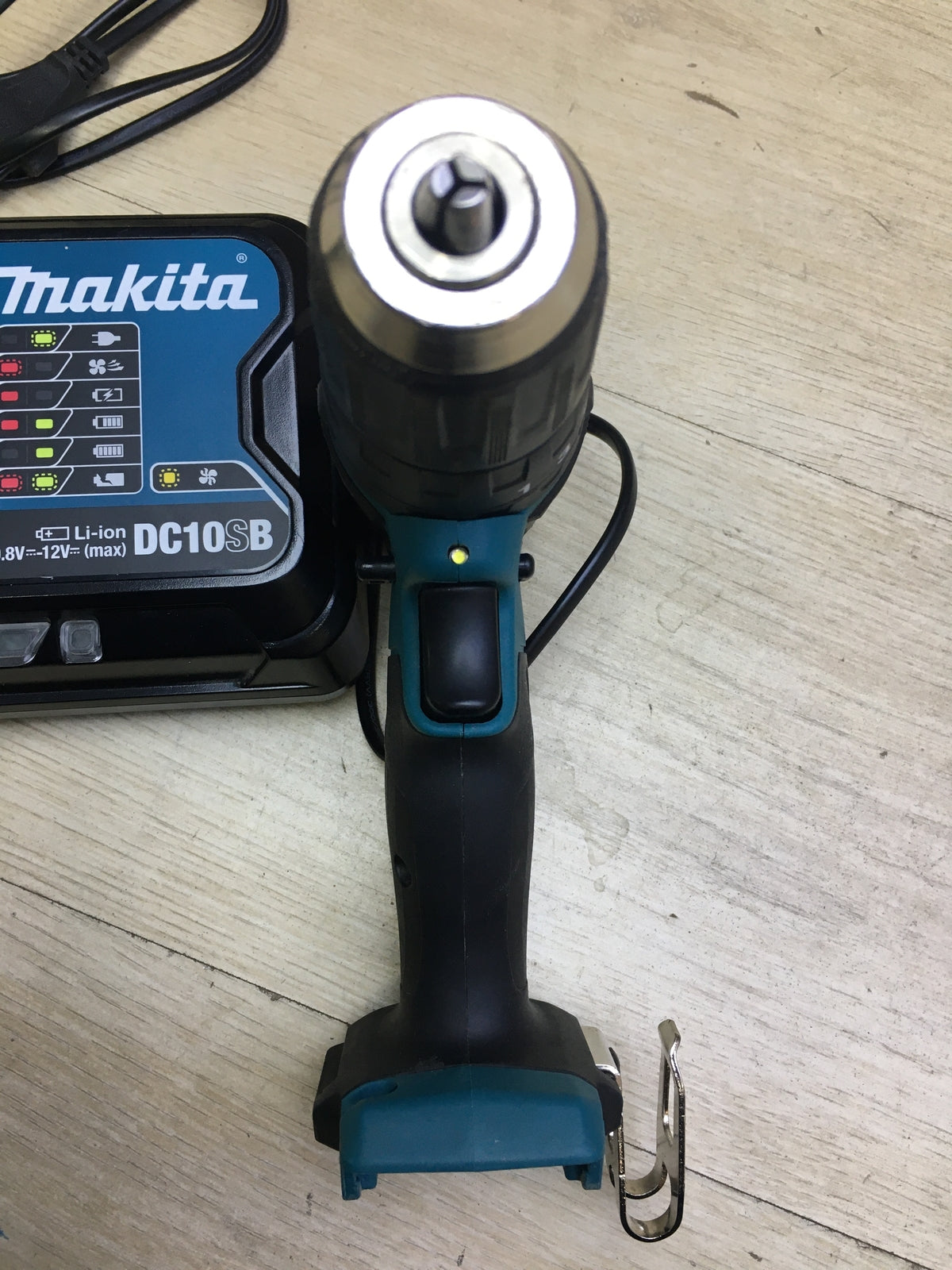 Makita HP333D Akku-Schlagbohrschrauber 12V, blau, ohne Akku, I30922