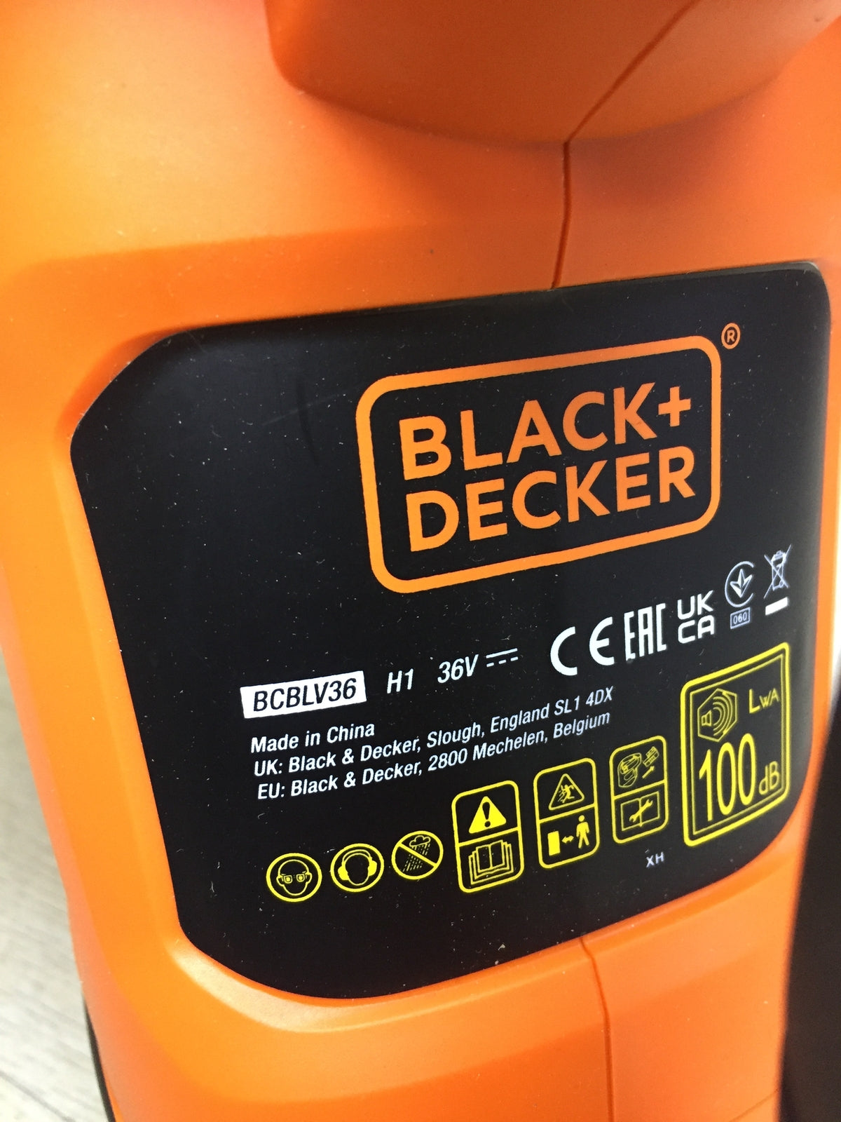 Black+Decker BCBLV36 Cordless Leaf Vacuum/Blower SOLO, I31966