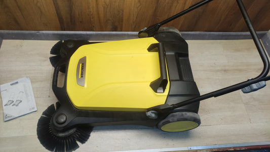 Kärcher Kehrmaschine S 4 Twin Arbeitsbreite 68cm 1.766-360.0, I38132