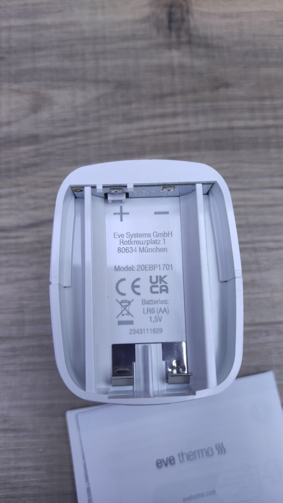 Eve Thermo Smartes Heizkörperthermostat mit LED-Display, I34681