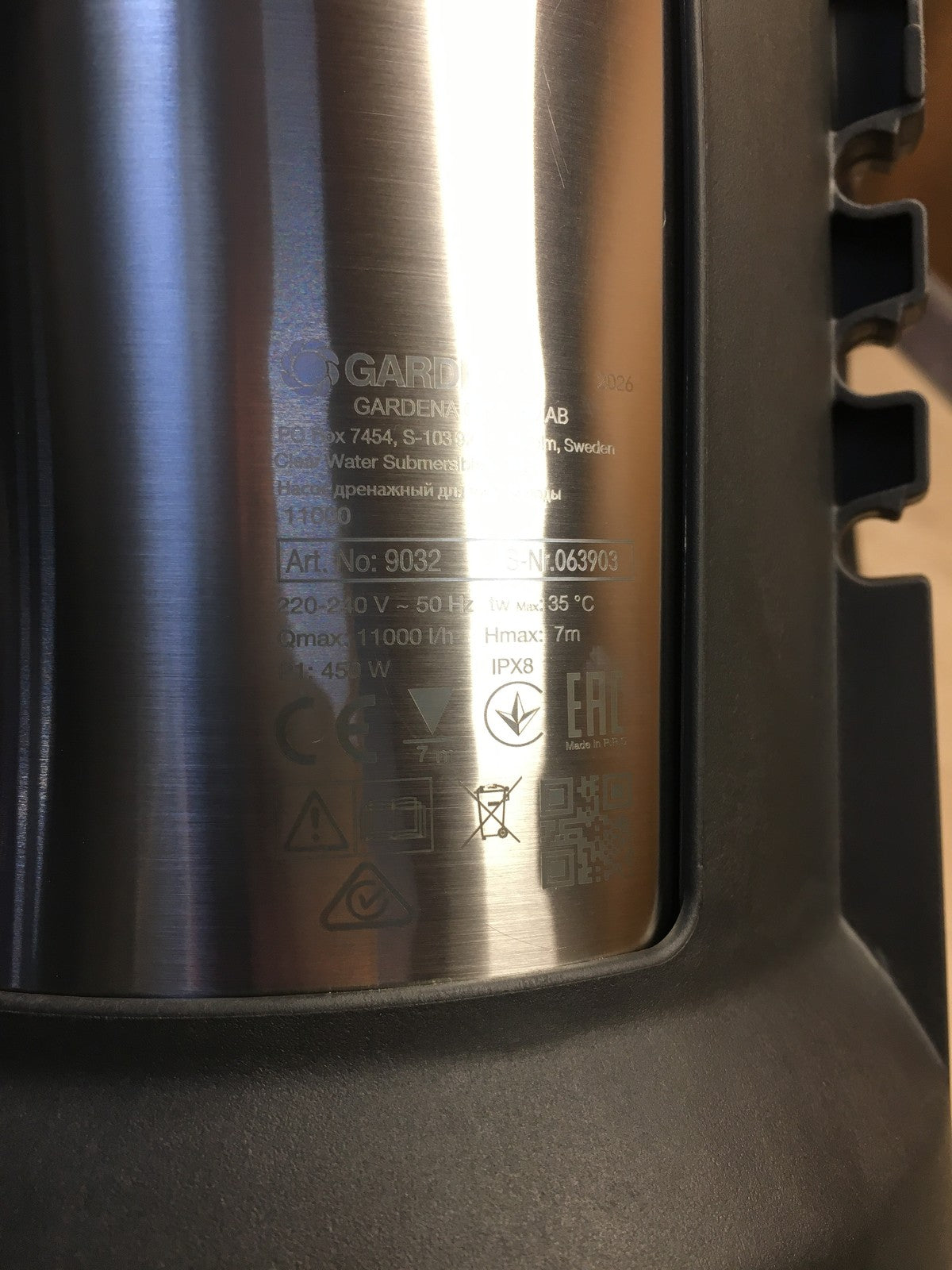 Gardena Klarwasser-Tauchpumpe 11000 (9032-20), 11.000 l/h Fördermenge, I40863