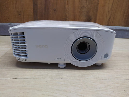 BenQ MX560 DLP Business Beamer mit 4000 Lumen XGA Auflösung