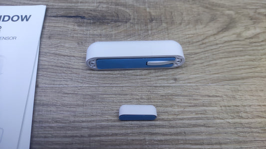 FIBARO Türkontaktsensor mit Temperatursensor FGBHDW-002, I37990