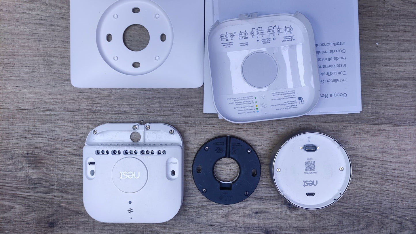 Nest Selbstlernendes Thermostat 3. Generation, schwarz, T3029EX, I36459