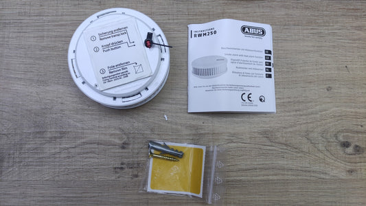 ABUS Funk-Rauchmelder RWM450 geeignet für Wohnräume und Kellerräume, I40419