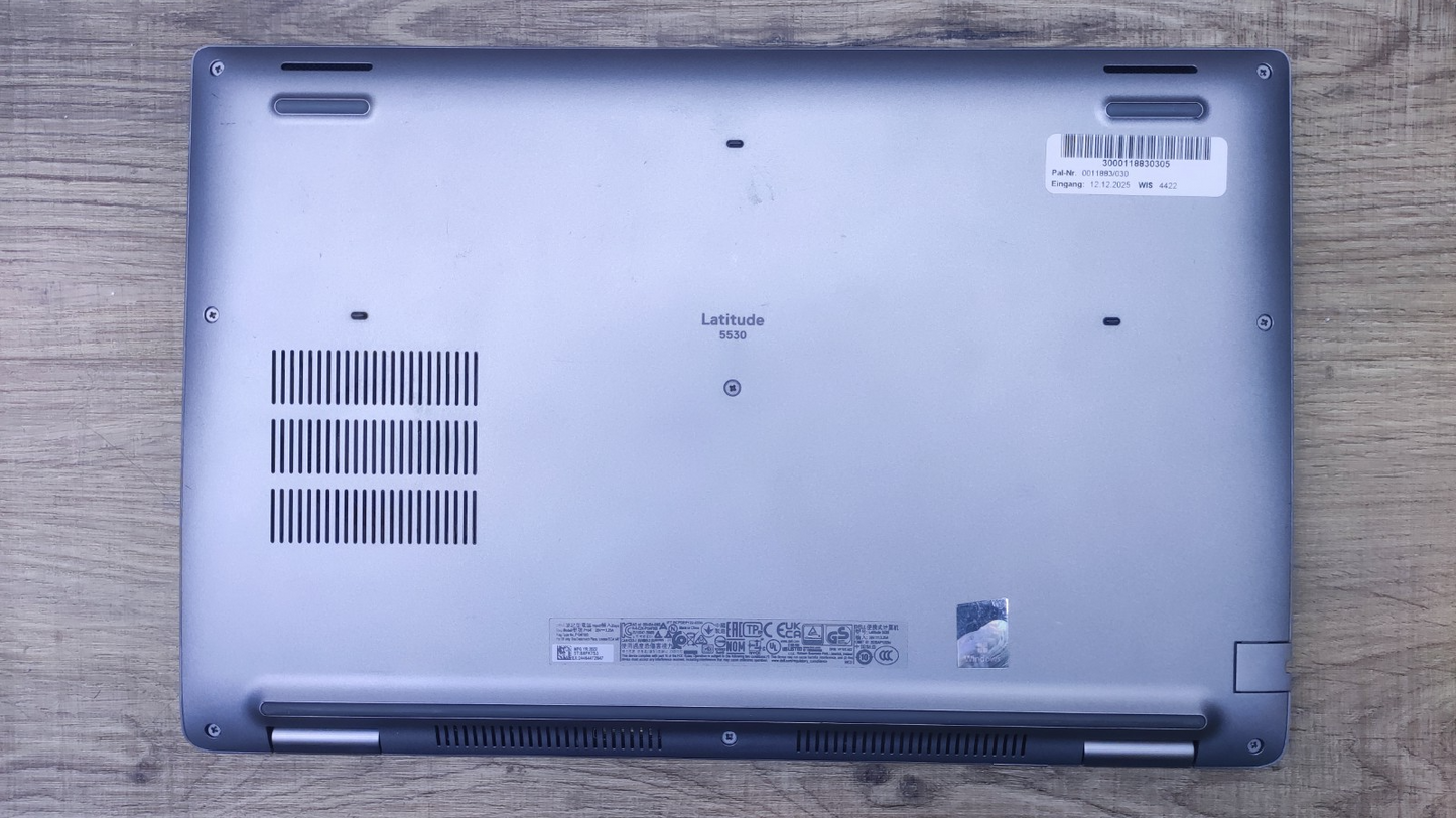 Dell Latitude 5530 Notebook 15.6" Touch FHD i5-1245U 16GB 256GB Thunderbolt LTE