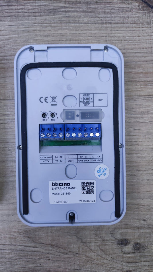 Bticino 310913 Easykit Video-Gegensprechanlage Ausseneinheit, I36595