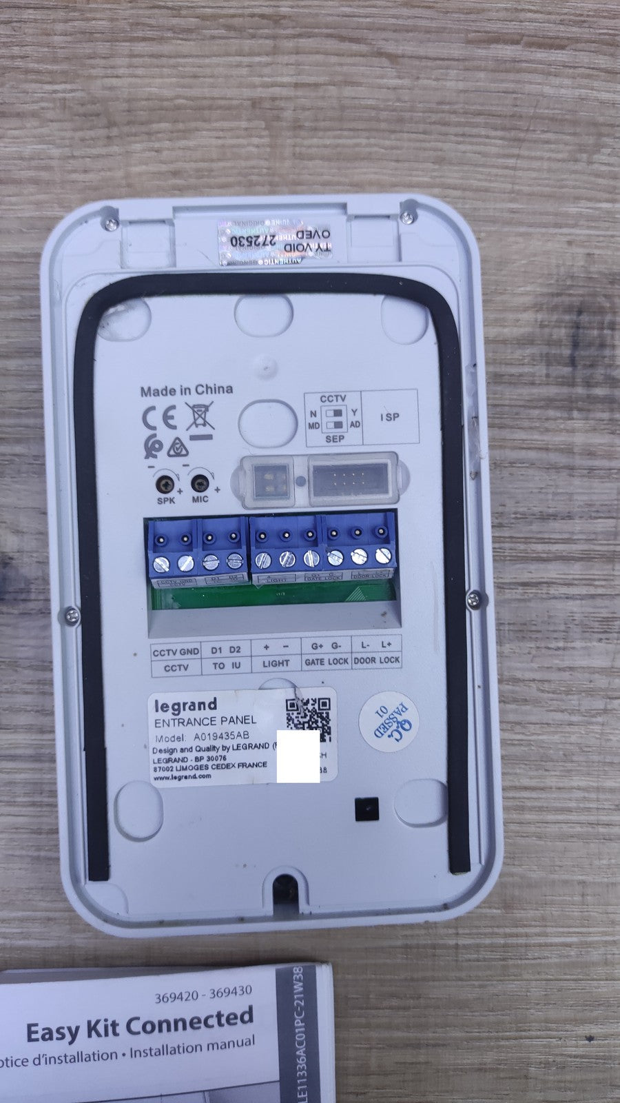 Legrand 369420 Wi-Fi Video-Türsprechanlagen-Set mit 2-Draht-Anschluss, I34711