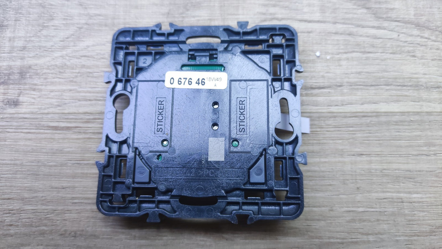 Legrand 067646 Funkverschlussschalter Kabellos, I36320