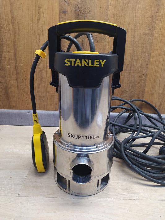 Stanley SXUP1100XDE Tauchpumpe für Schmutzwasser (1100 W, 16.500 l/h), I36493