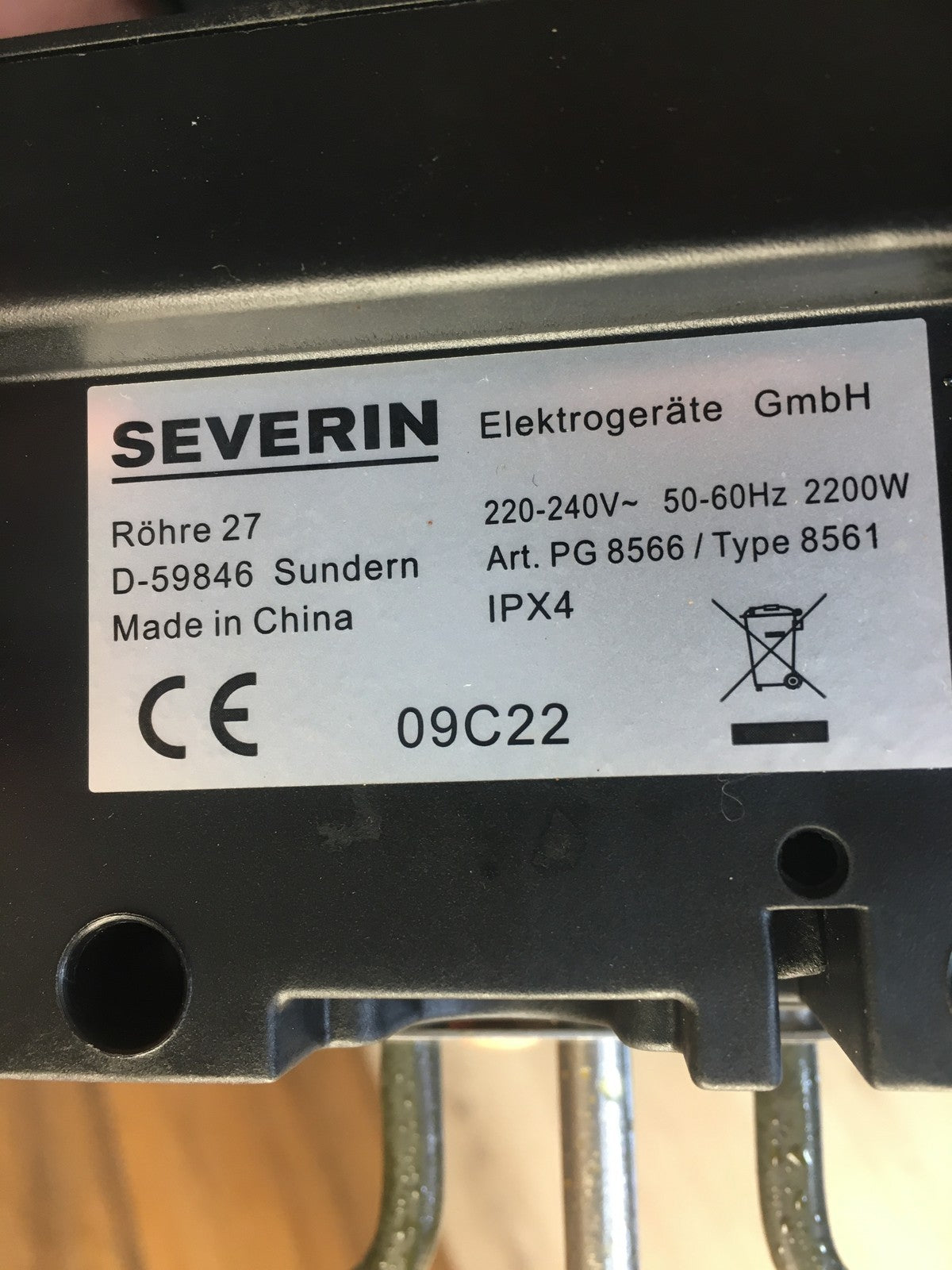 SEVERIN PG 8566 Standgrill mit Edelstahl-Grillrost und Standuntergestell, I38919