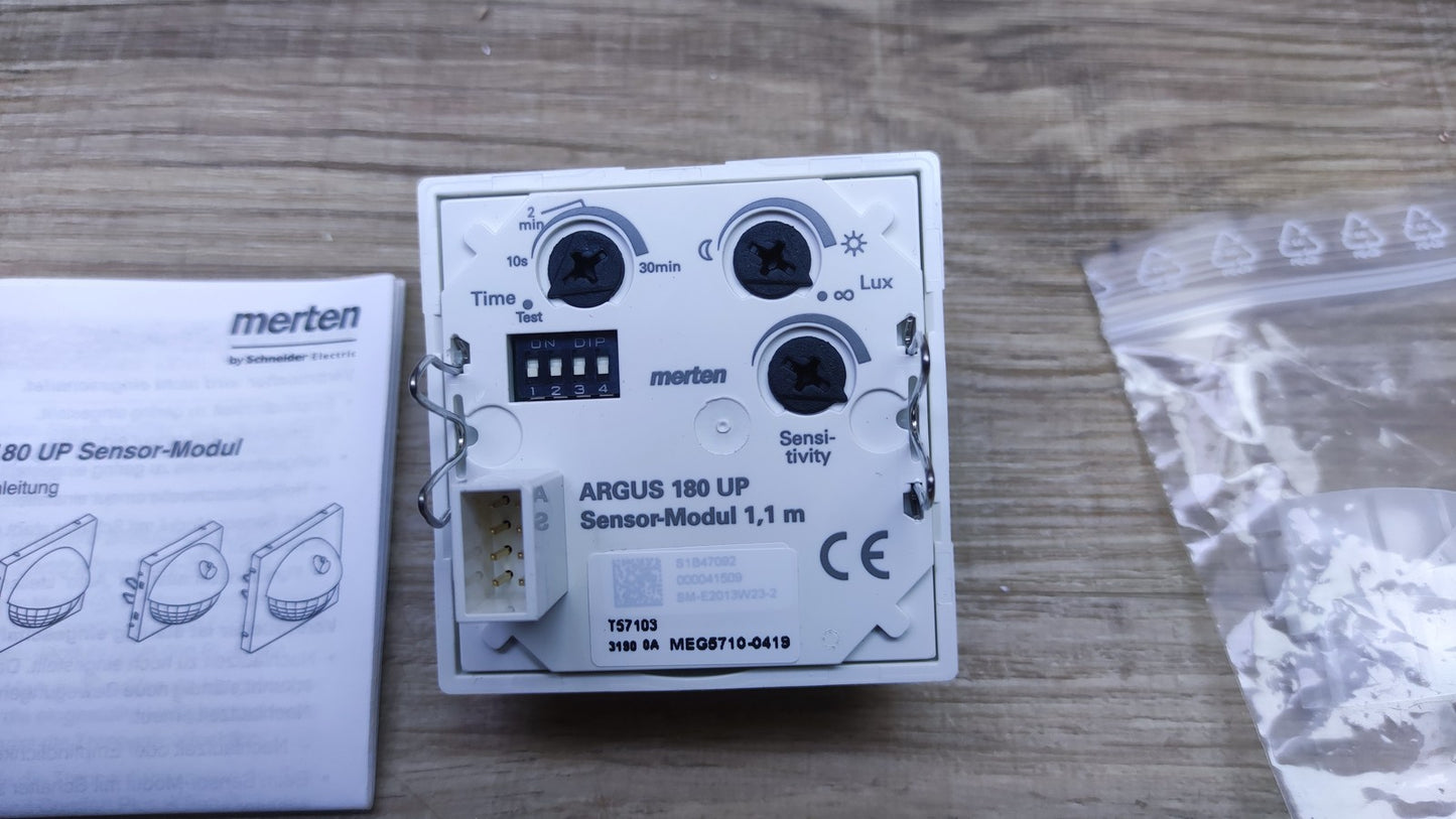 Merten ARGUS 180UP Sensor-Modul, I36147