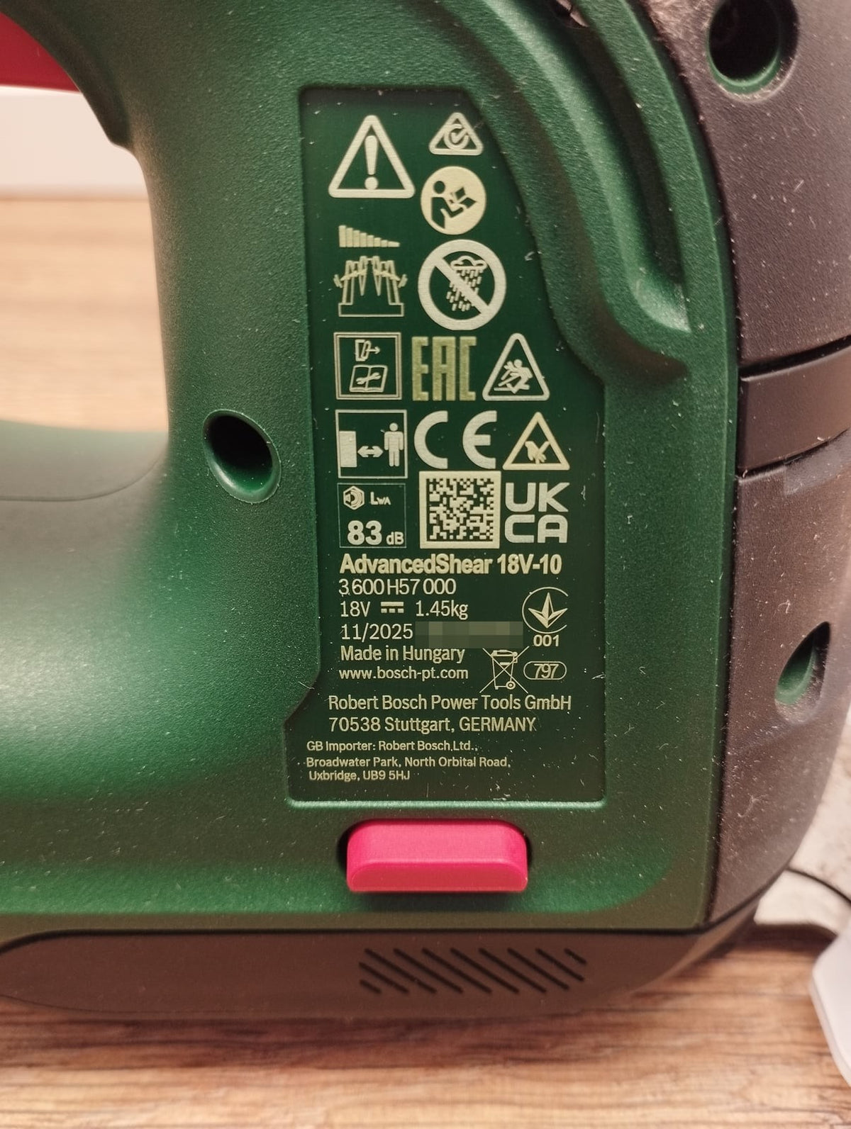 Bosch AdvancedShear 18V-10 Akku Gras- Strauchschere Set inkl. Akku 3 600 H57 000