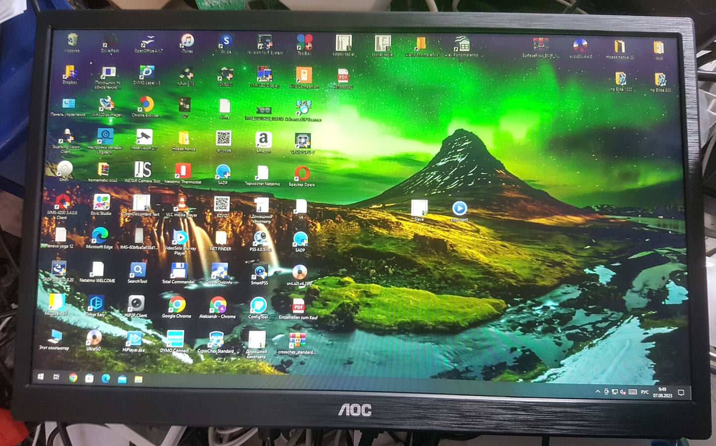 AOC E2270SWN Monitor 21,5" FHD 1920x1080 VGA TN Panel 60Hz 5ms schwarz