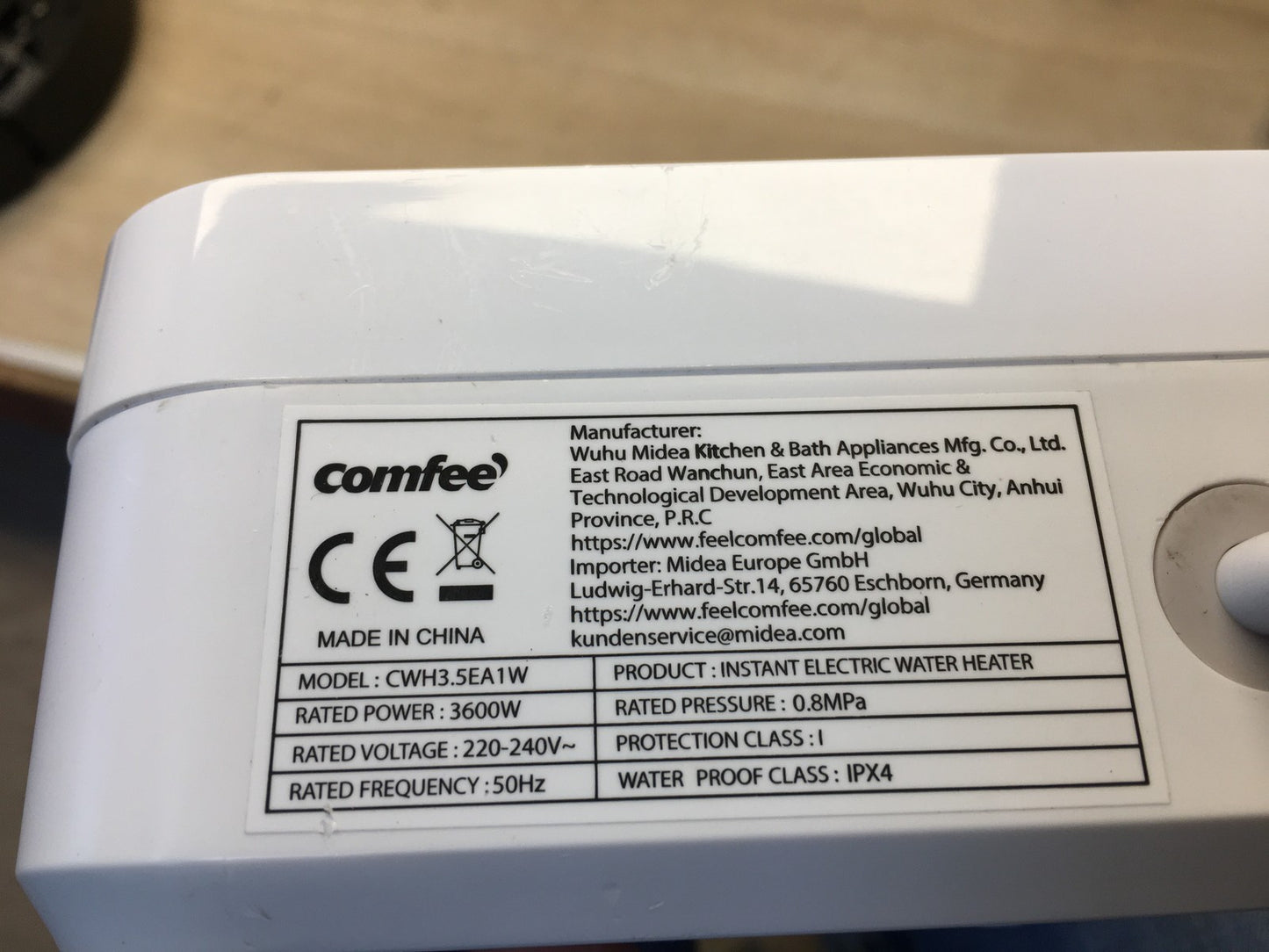 COMFEE CWH3.5EA1W Mini Durchlauferhitzer 3,6 kW, I37930