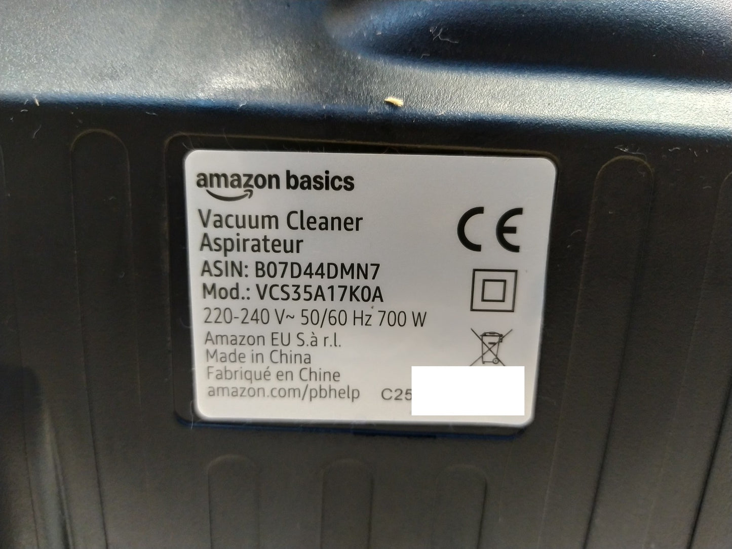 Amazon Basics VCS35A17KOA Zylinder-Staubsauger, 700W, I36327