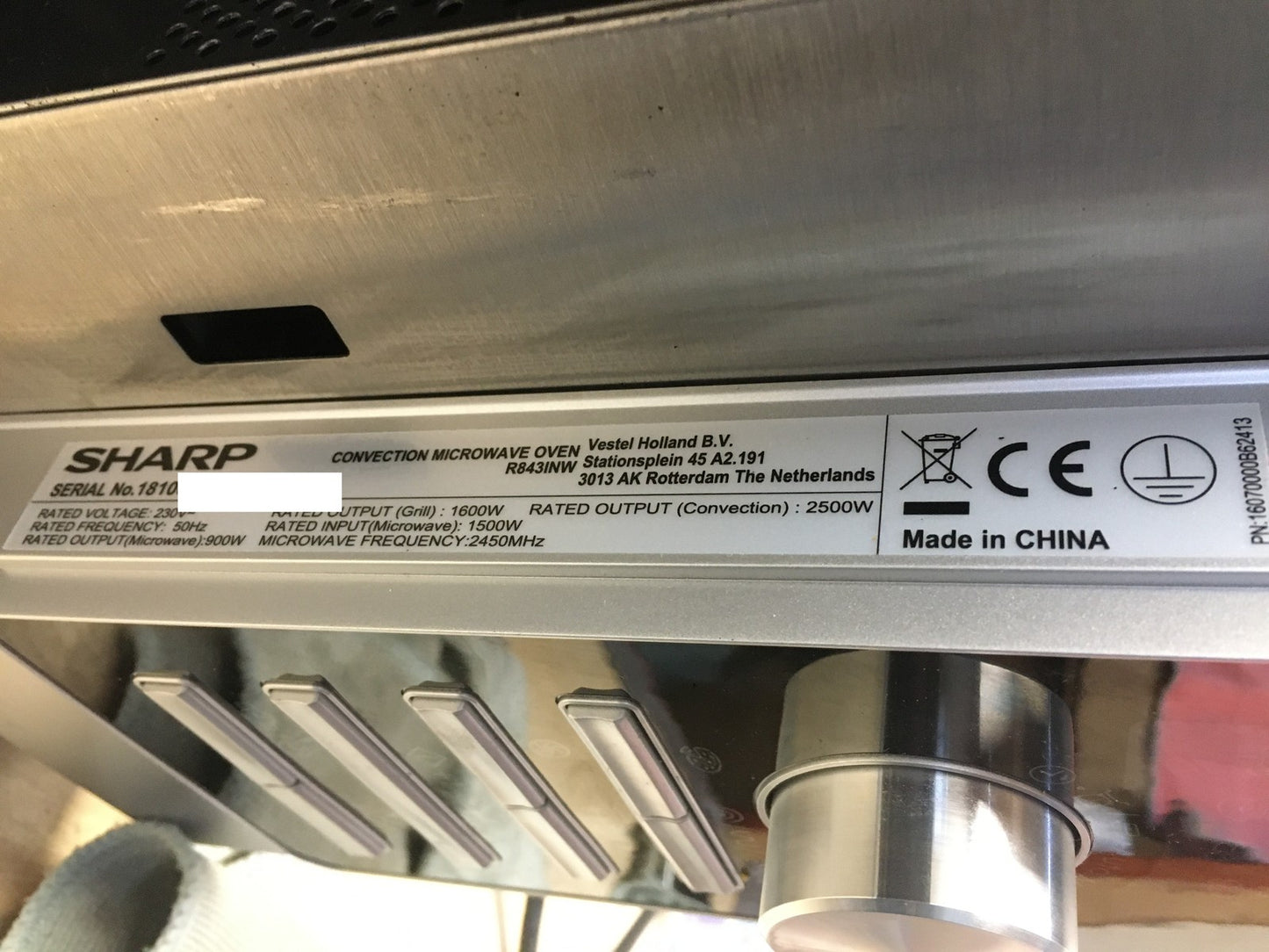 SHARP R843INW Mikrowelle 25 L, 900 W, I37690