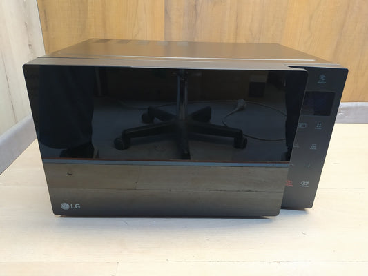 LG MH6535GDS Mikrowelle (25 L, 1000 W) mit Grill, I37625