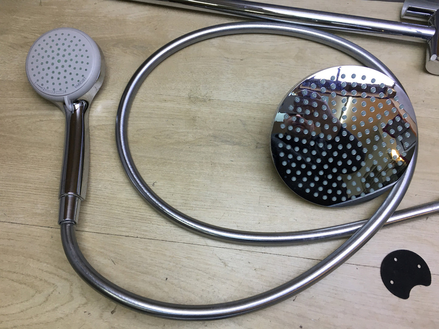 hansgrohe Croma shower system with thermostat 27135000, I30497