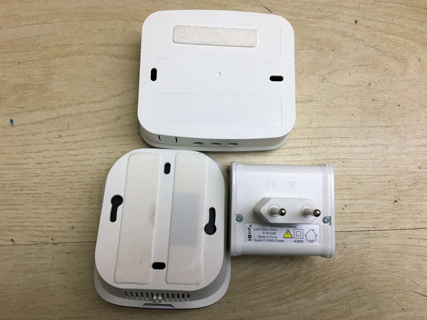 Somfy 1870775 Thermostat vernetzt Radio V2, für Heizung oder Kessel, I34275