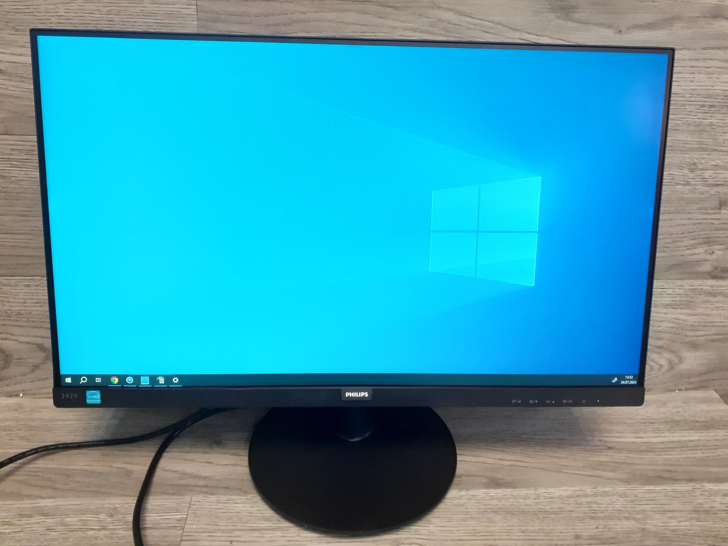 Philips 242V8A/86 Monitor 23.8" FHD 1920x1080 IPS VGA HDMI DP Adaptive Sync 75Hz 