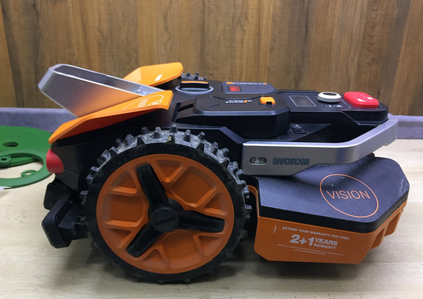 WORX Landroid Vision M600 Mähroboter WR206E.1 für Gärten bis 600m² I34227