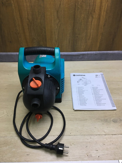 Gardena 1707-20 Classic Gartenpumpe Set 3000/4, I34380