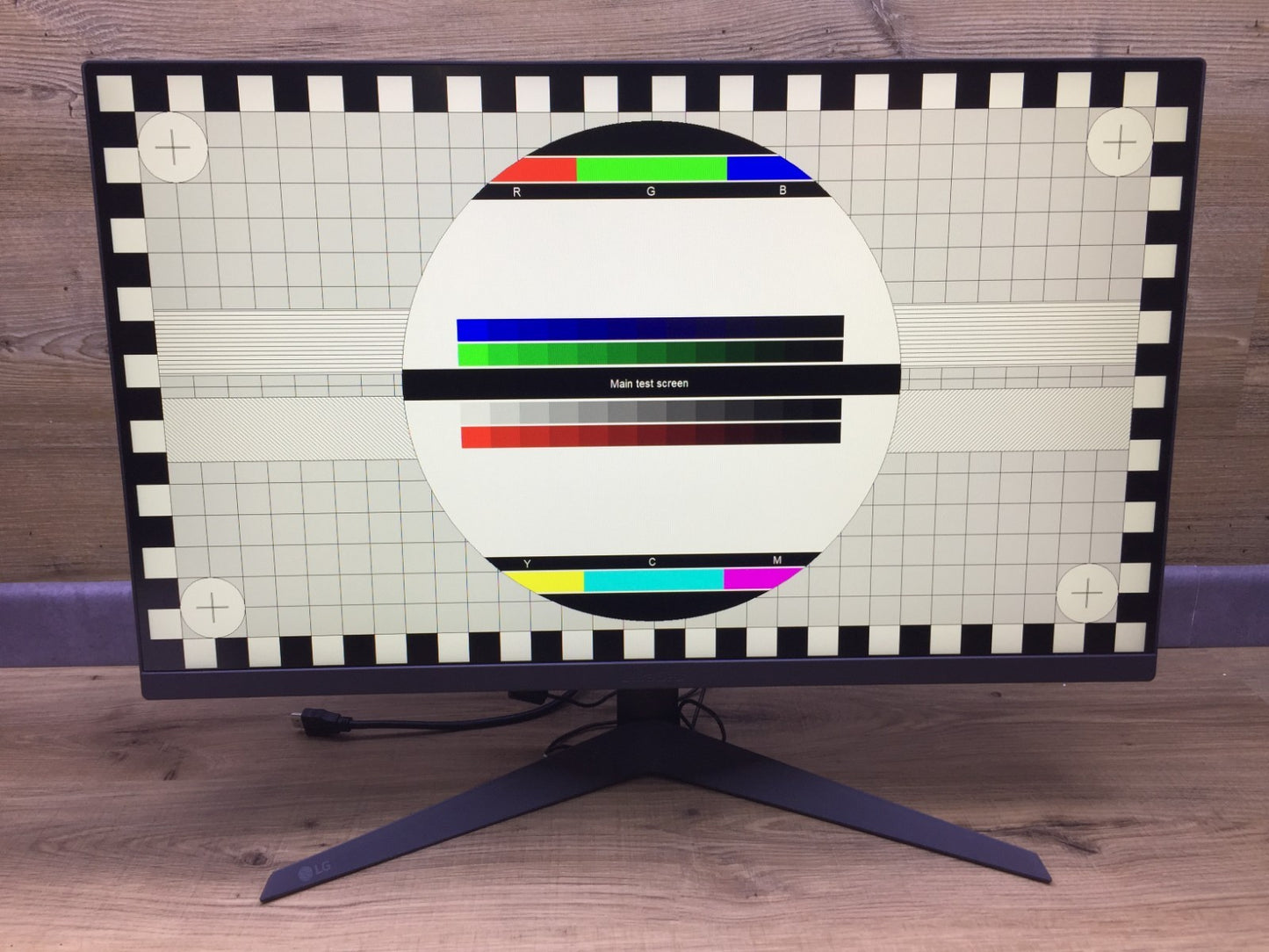 LG UltraGear 27GS50F-B Monitor 27" FHD 1920x1080 VA HDR10 AMD FreeSync 180Hz 1ms