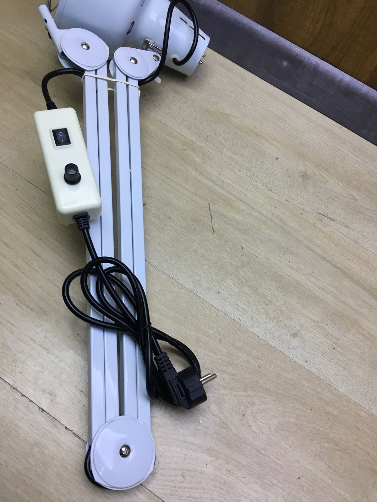 Edelweiss Beauty Infrarotlampe Höhenverstellbar, I31339