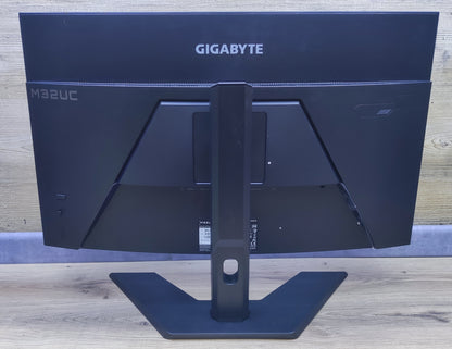 GigaByte M32UC Gaming 4K Monitor 31.5" UHD 3840x2160 AMD FreeSync 160Hz OC 1ms 