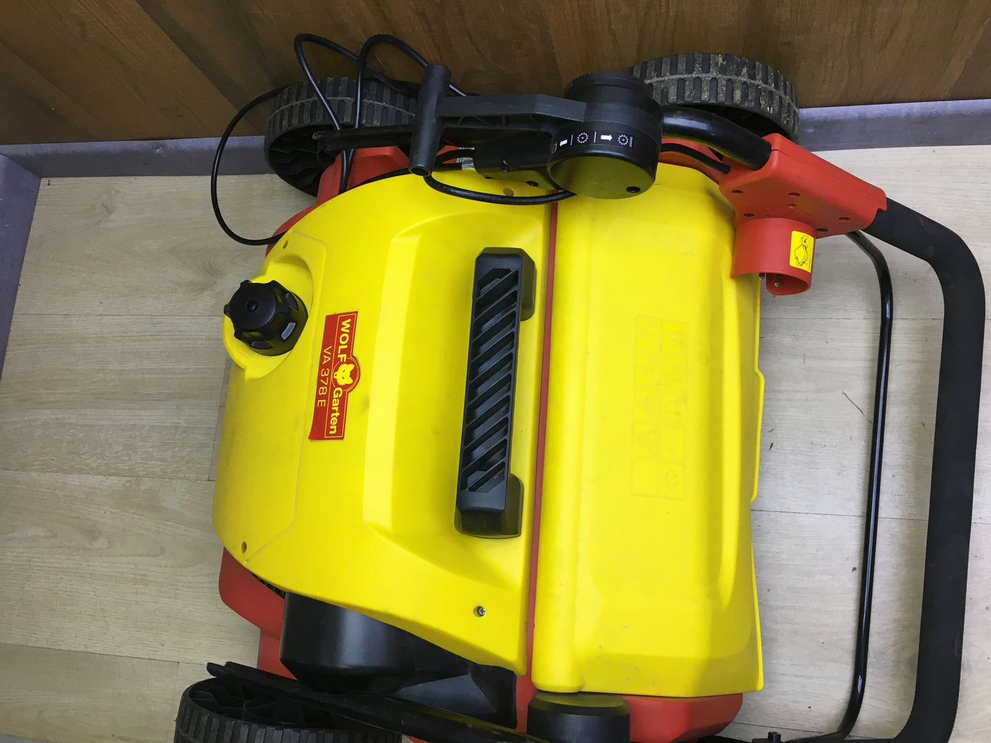 WOLF-Garten VA 378 E Elektro-Vertikutierer 16CFFHPA650, I30920