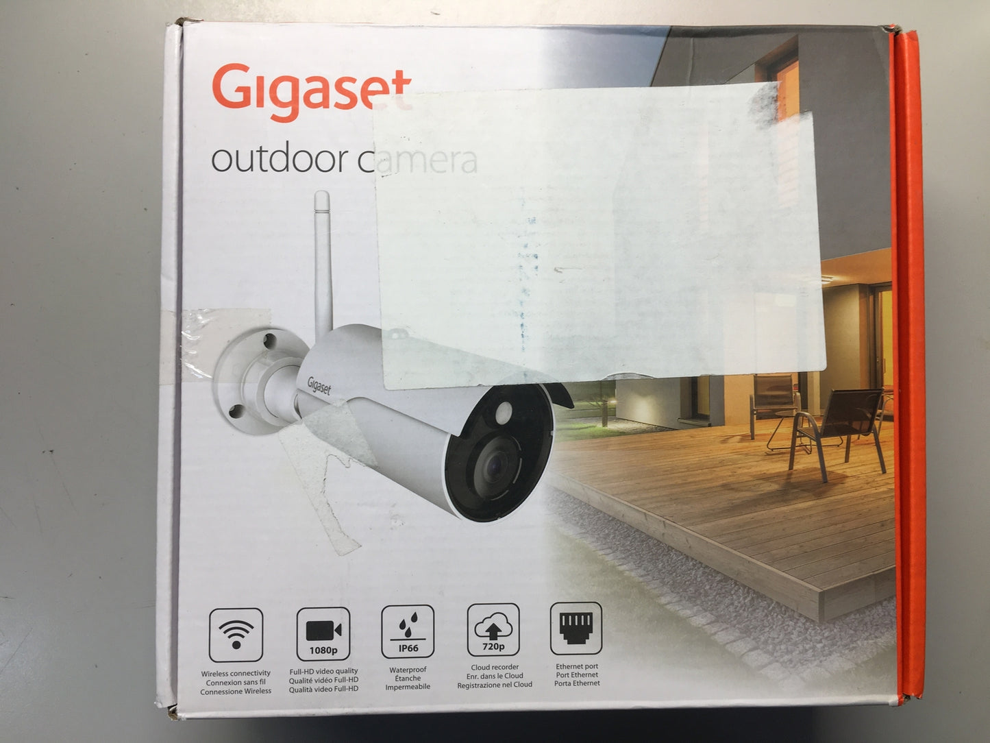 Gigaset Outdoor Überwachungskamera S30851-H2557-R101, I15387