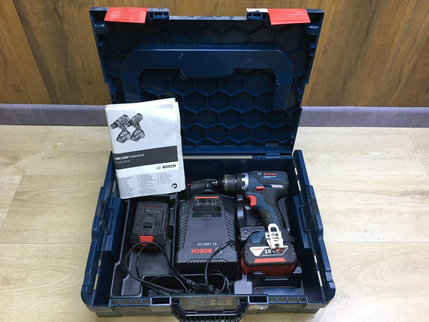 Bosch Professional GSR 18V-EC Akku-Bohrschrauber L-Boxx 2x Akkus 4ah , I28842