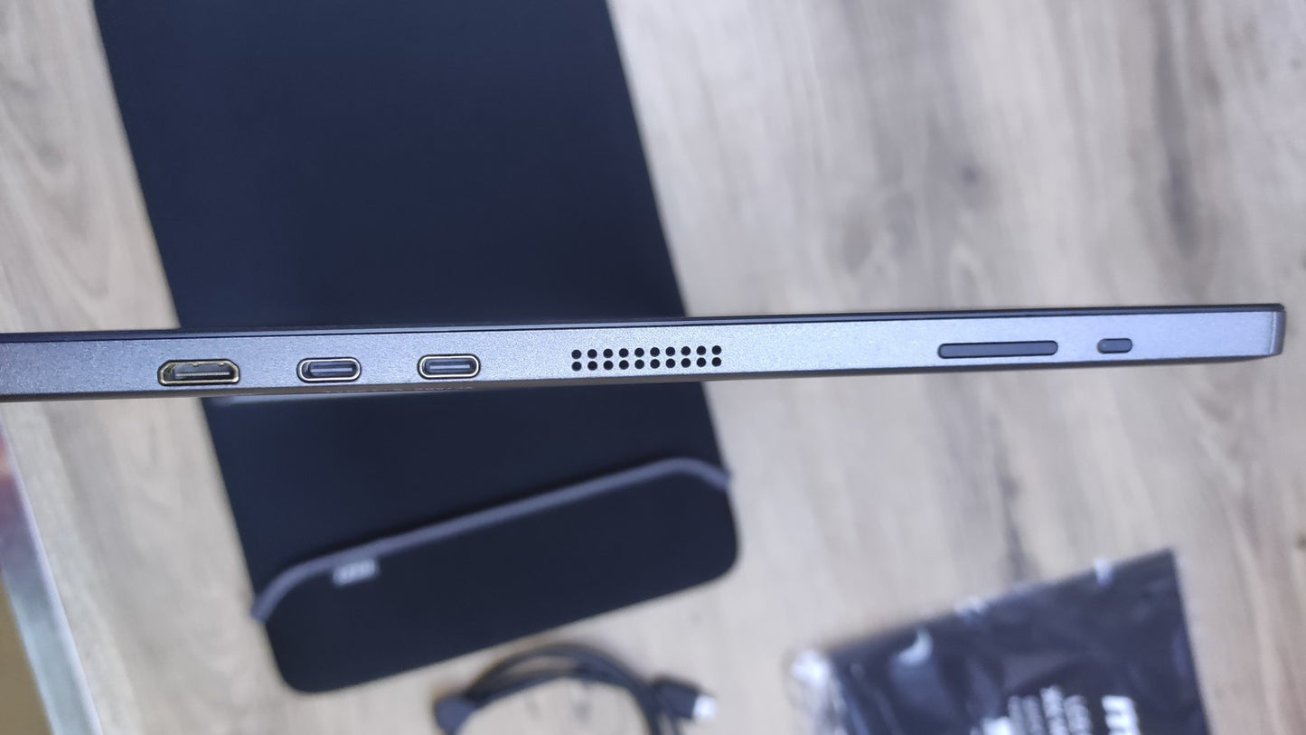 MSI PRO MP161 E2 tragbarer Monitor 15.6" FHD 1920x1080 IPS USB-C Adaptive Sync