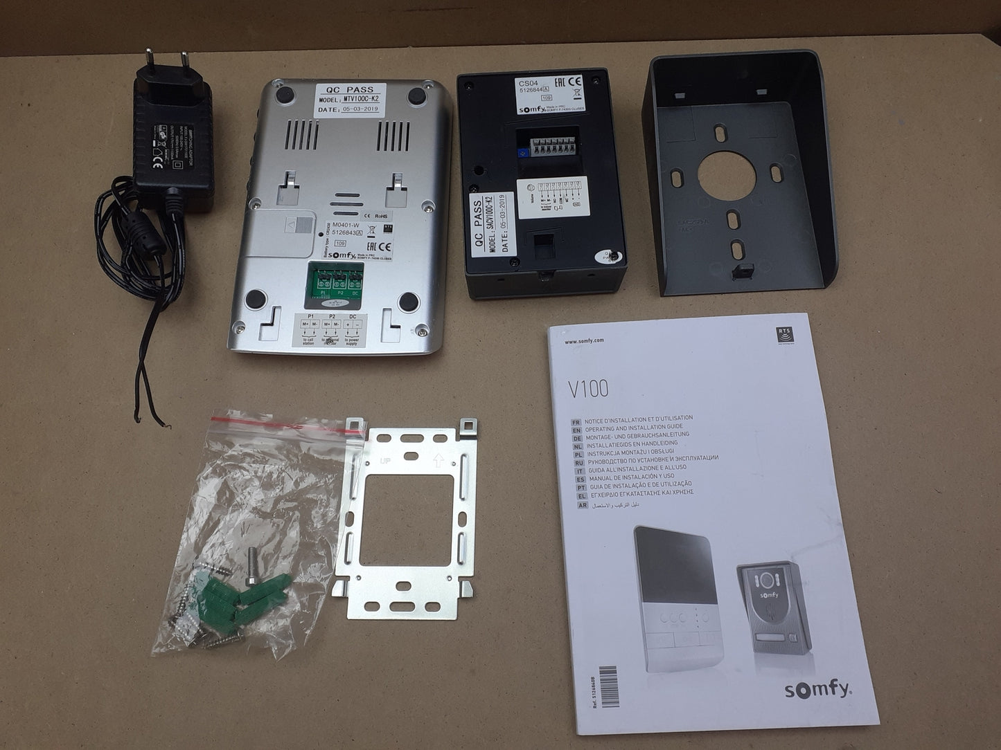 Somfy 2401330 Farb-Videotürsprechanlage V100 inkl. Gegensprechanlage, I07293