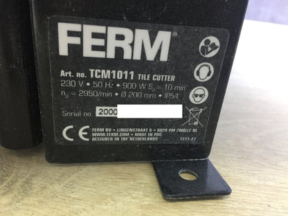FERM TCM1011 Fliesenschneider 900W 2950/min 200mm, I19745