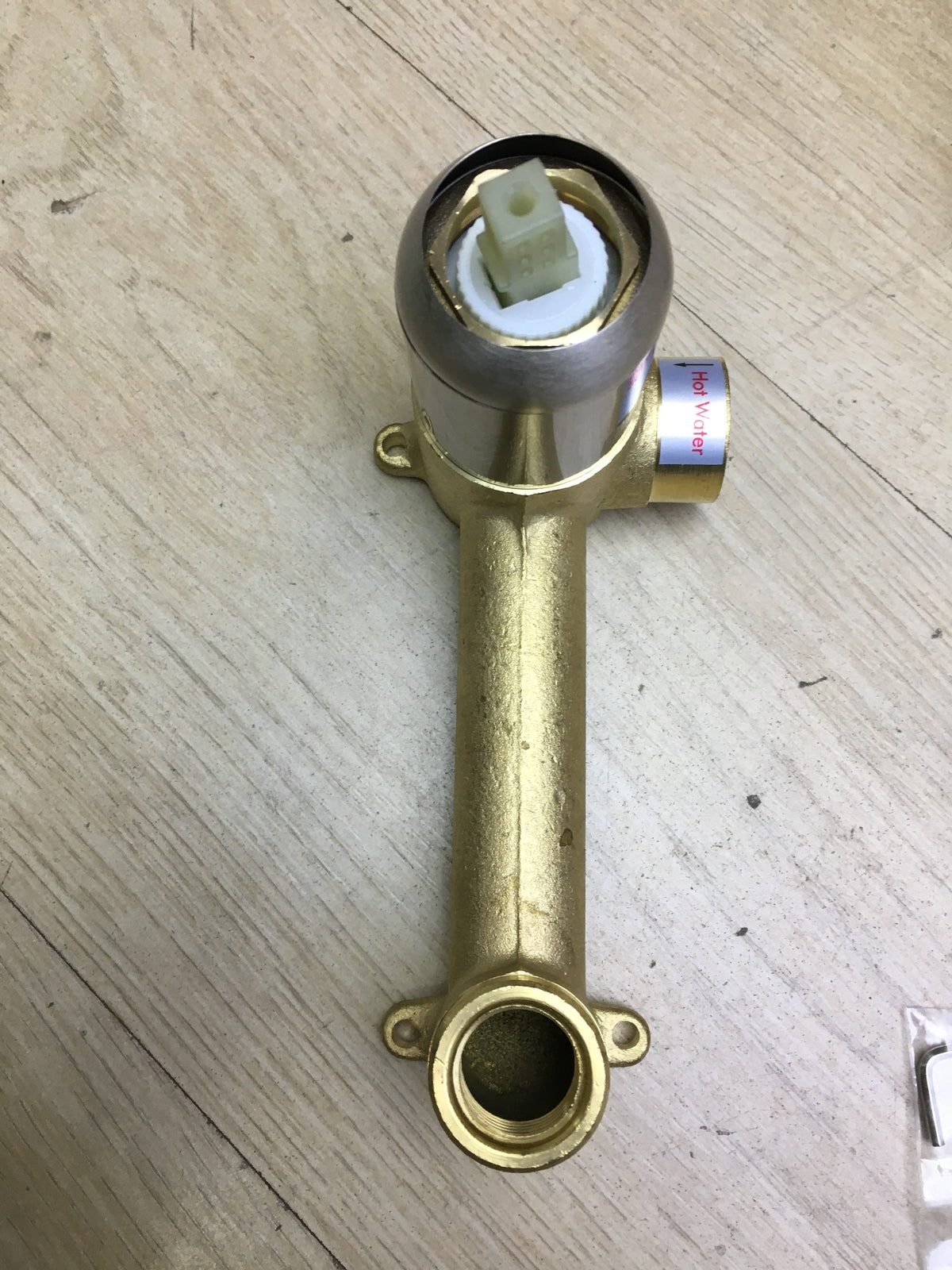 VALAZ GD001/21-AC Waschbeckenarmatur, rund, Einhebelmischer, I31108