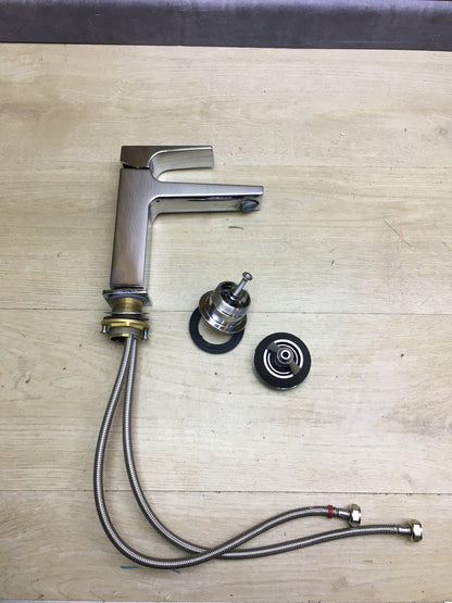 hansgrohe Metropol Wasserhahn, Auslauf Höhe 110 mm und Ablaufgarnitur, I30318