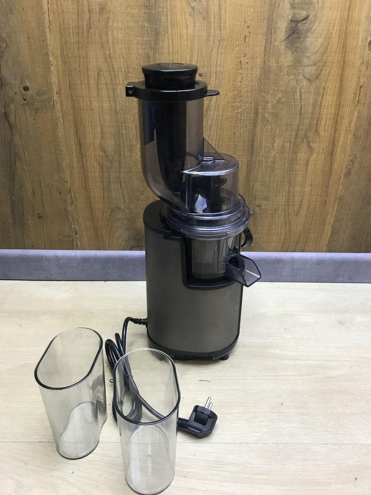 Cecotec Juice&Live 2500 EasyClean Kaltpress-Entsafter (04276), 200W, I29053