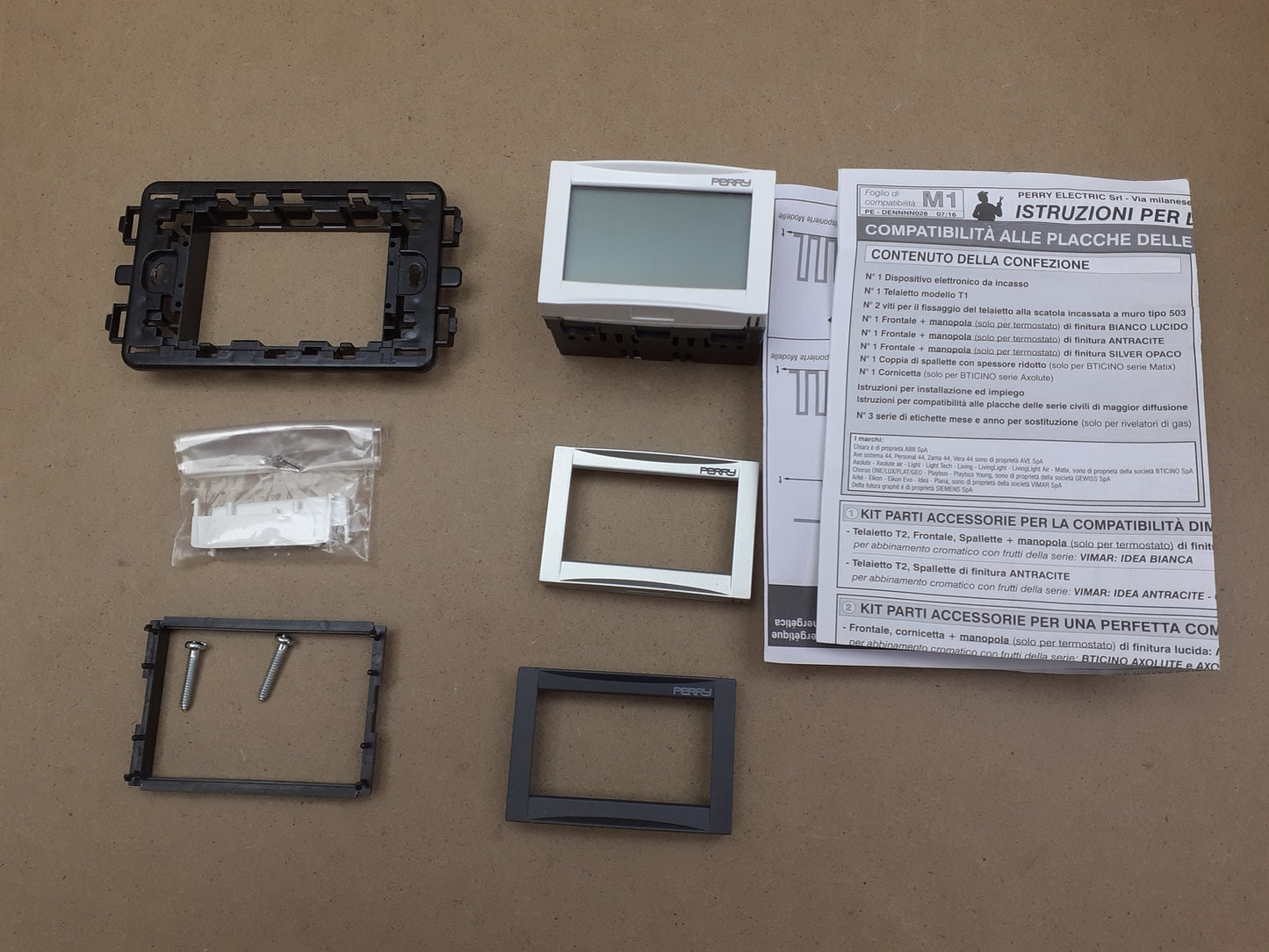 Digitales Thermostat Perry 1TI TE542 für Unterputz, I07252