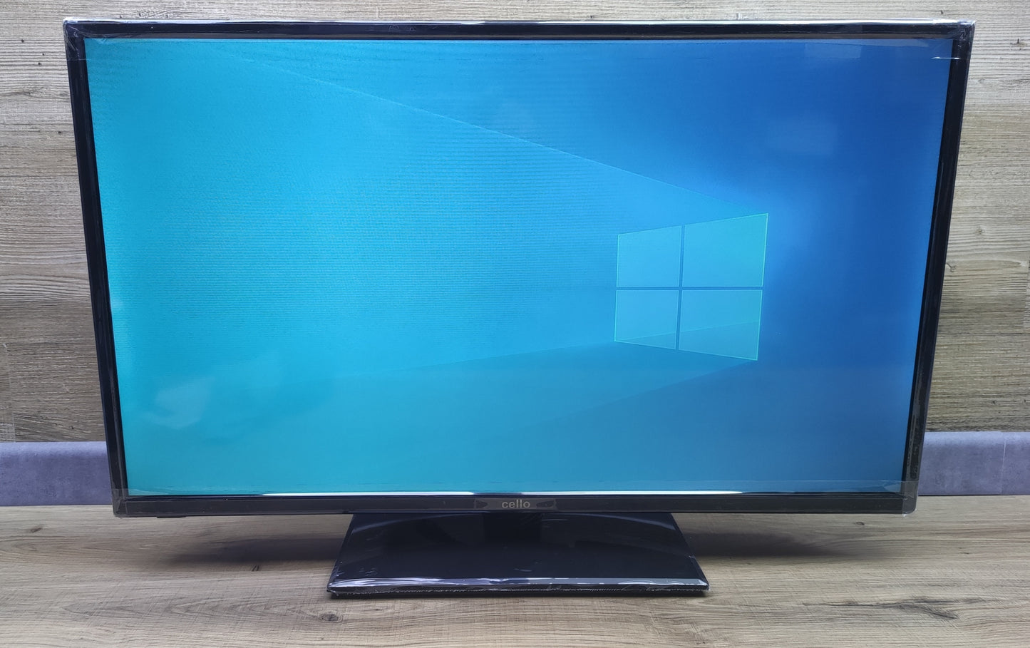 Cello M3220 Gaming Monitor 31.5" FHD 1920x1080 HDMI VGA 60Hz 6ms schwarz