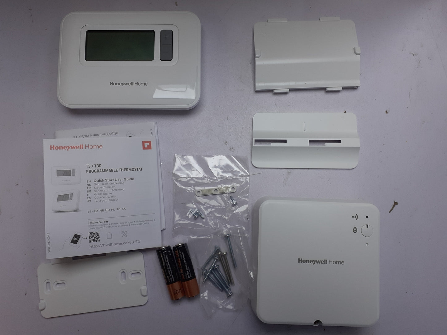 Honeywell T3R 7-Tage Programmierbarer Drahtloser Thermostat, V12655